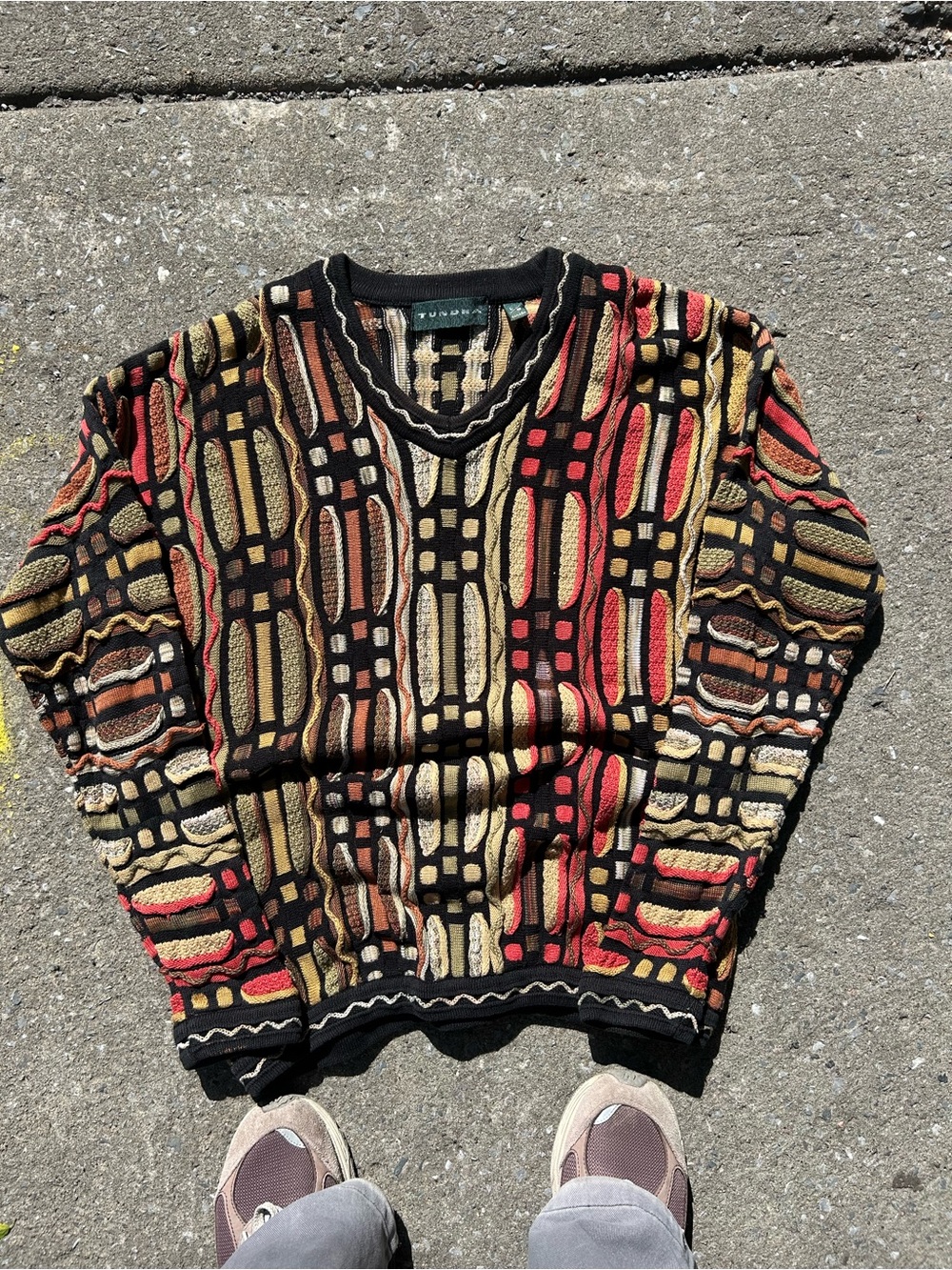 Vintage 90s Tundra Multicolor Geometric Flower 3D Knit V-Neck Women's Sweater